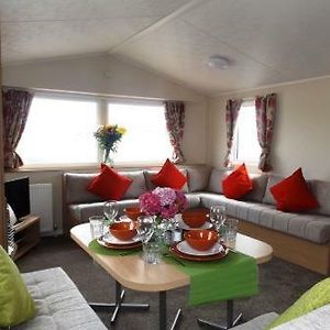 Caravan By The Sea Trecco Bay